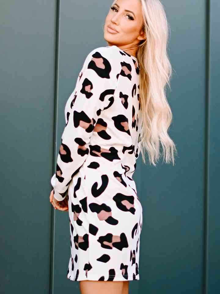 Round Neck Long Sleeve Leopard Dress